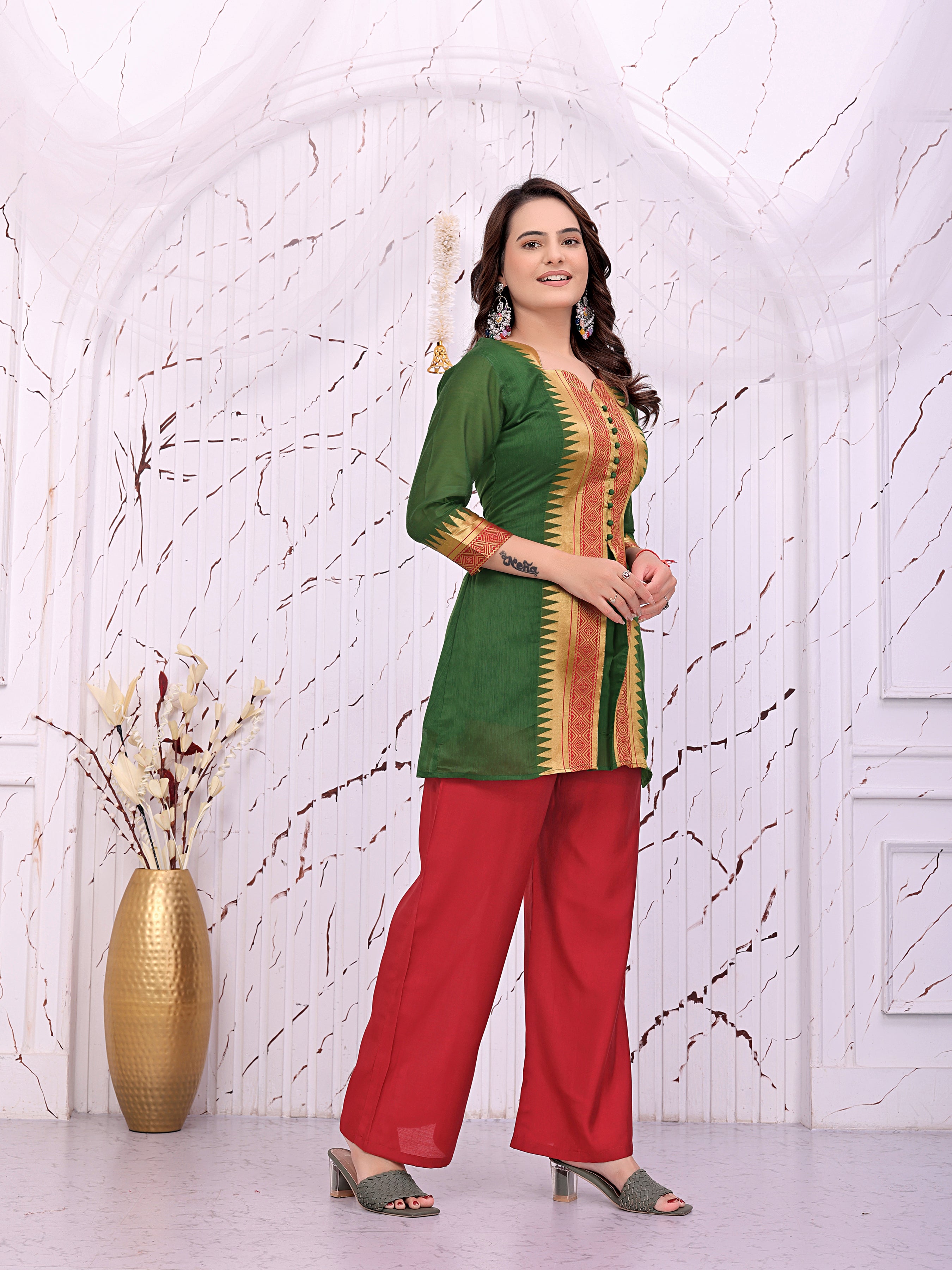Women’s Green Printed Kurta with Red Palazzo Pants Ethnic Set