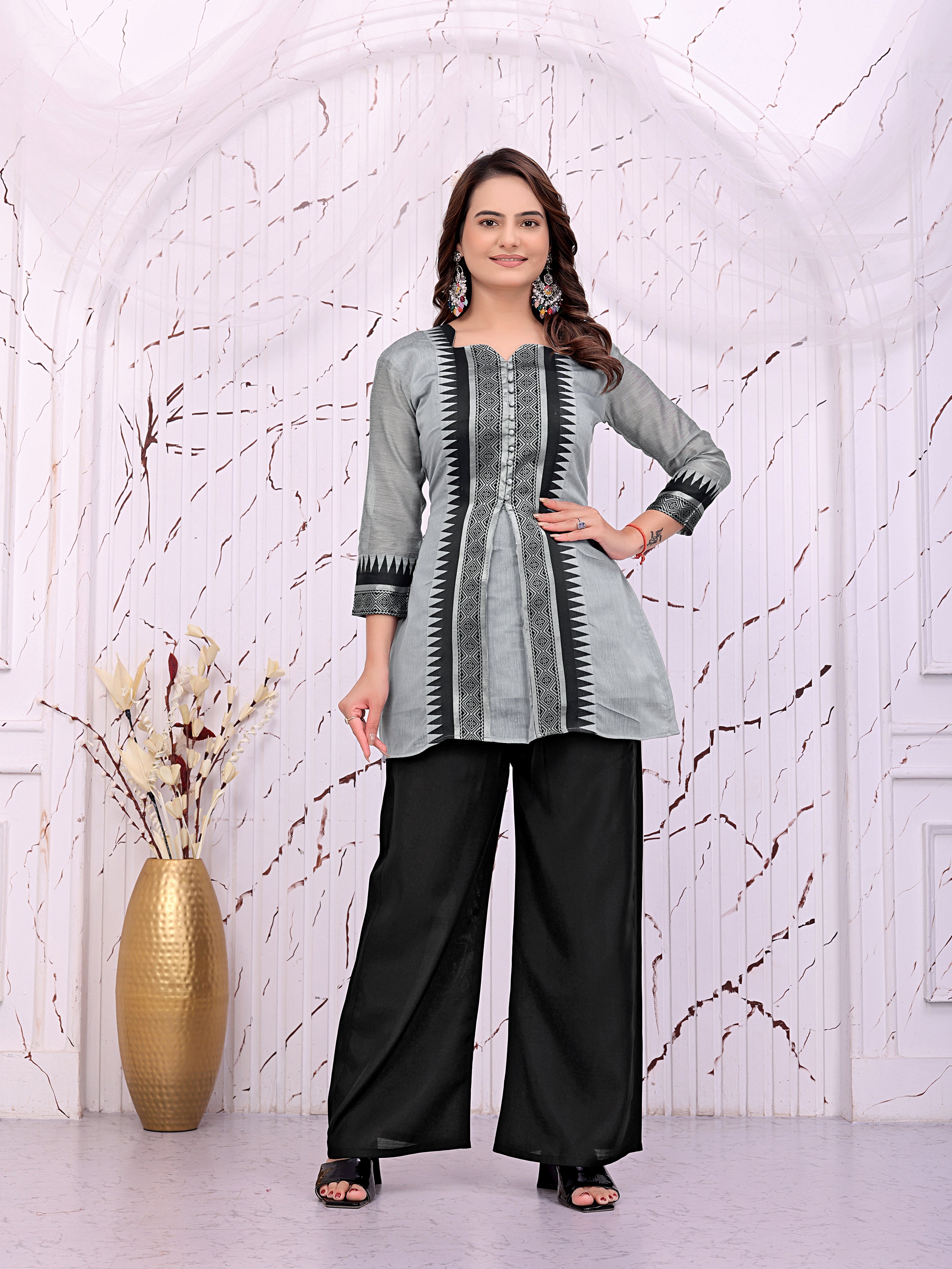 Women’s Grey Printed Kurta with Black Palazzo Pants Ethnic Set