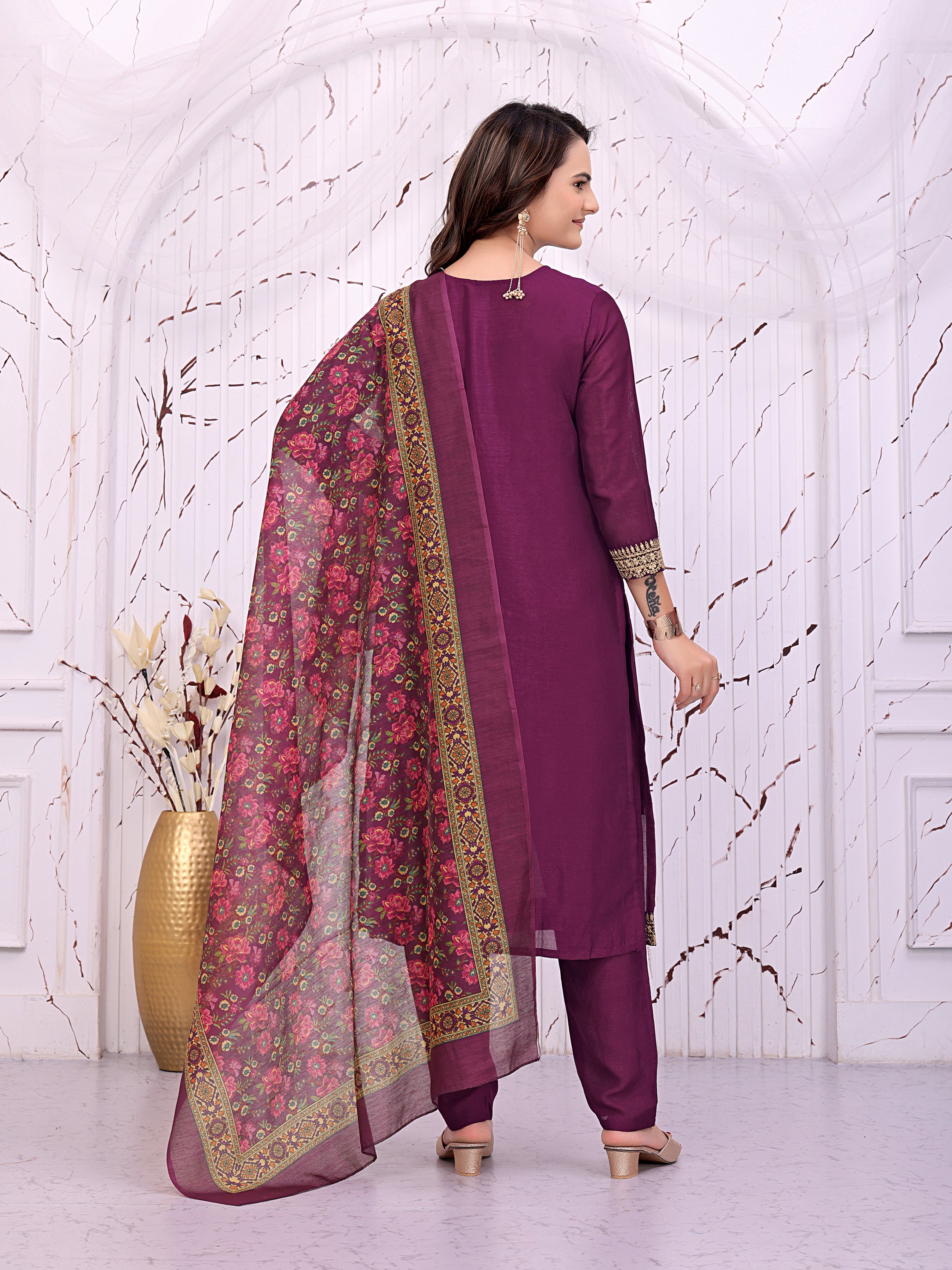 Women’s Wine Purple Embroidered Kurta Pant Set with Floral Printed Dupatta