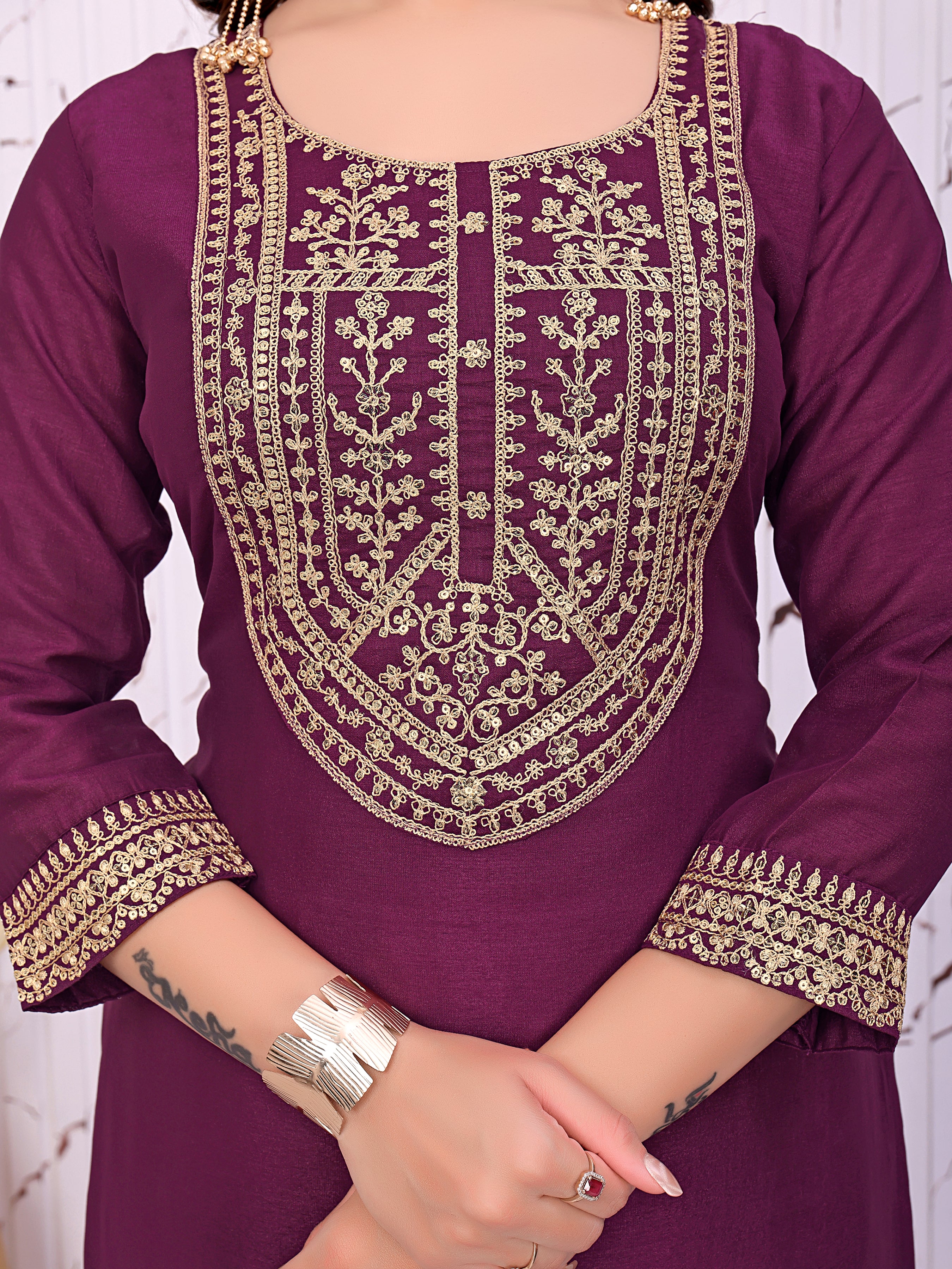 Women’s Wine Purple Embroidered Kurta Pant Set with Floral Printed Dupatta