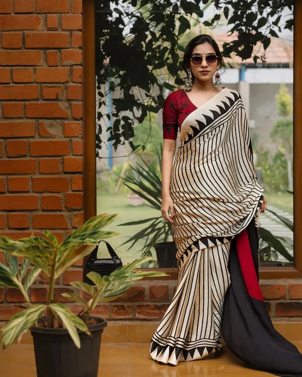 Cream Saree With Red Bindi Pallu