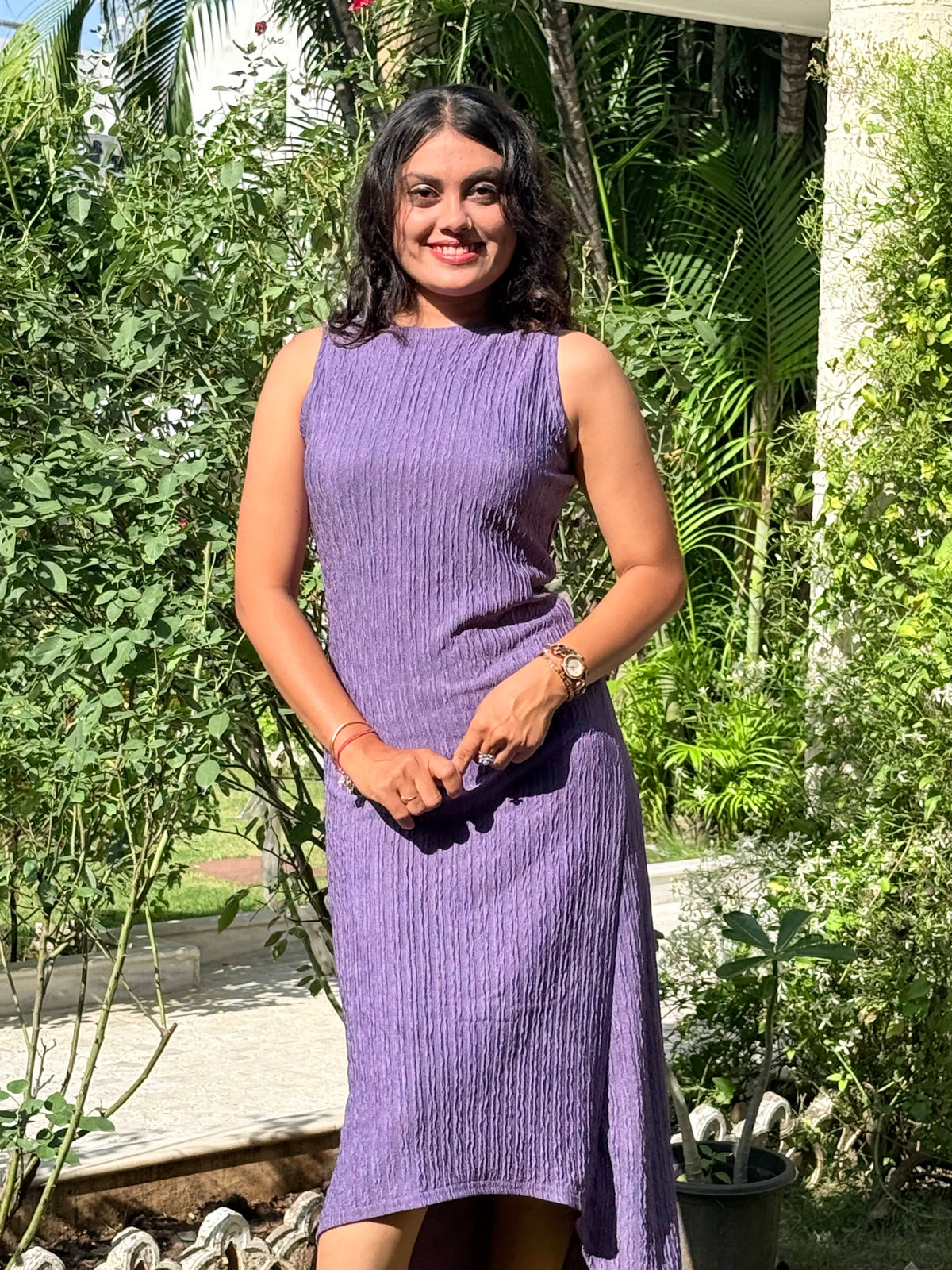 Women’s Sleeveless Textured Bodycon Midi Dress with Round Neck - Lavender