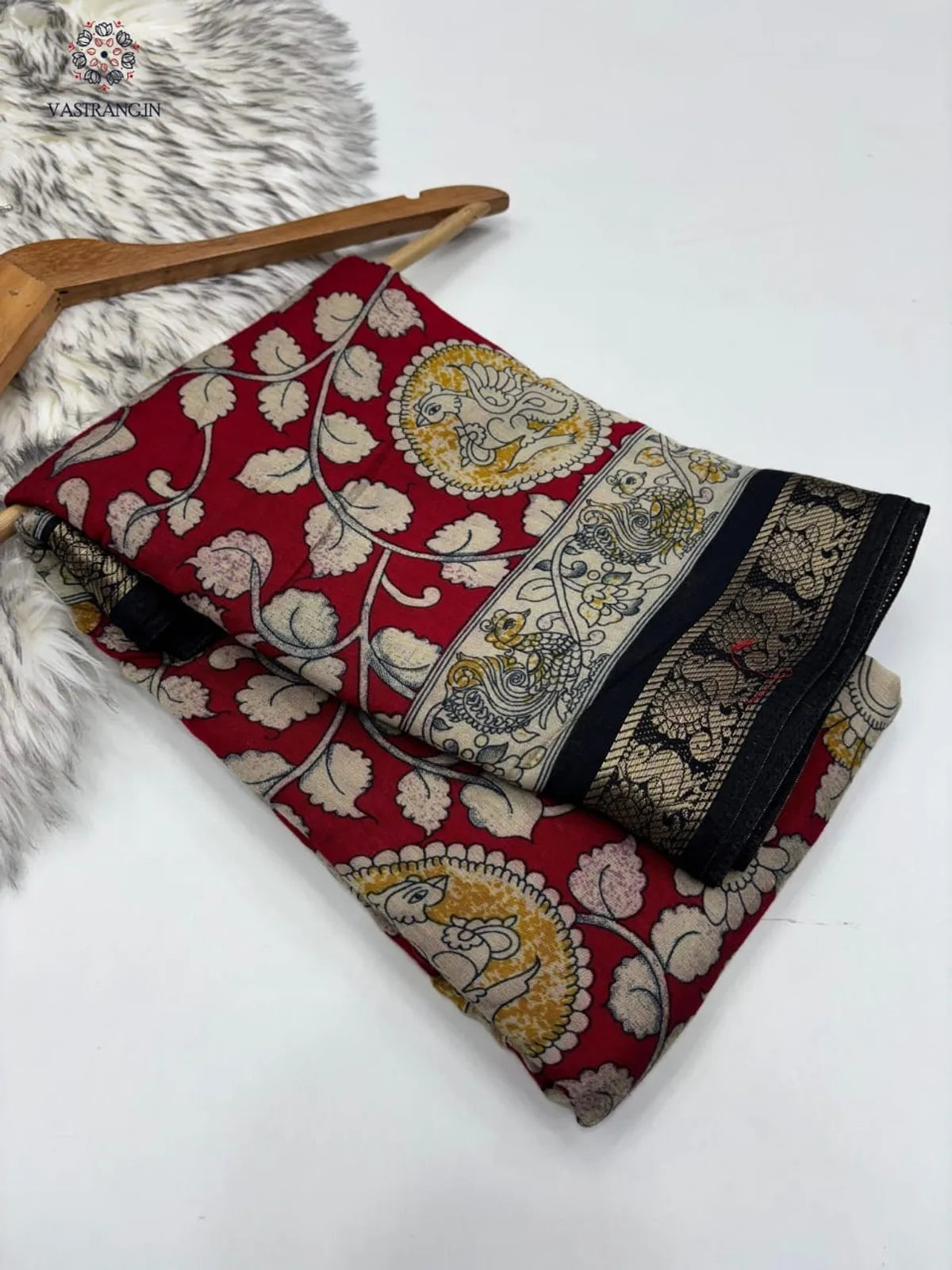 Red color Mangalkari saree